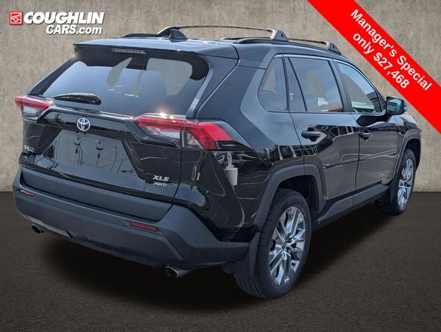 2022 Toyota RAV4 XLE Premium