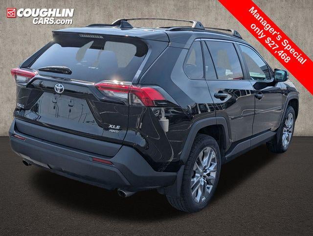 2022 Toyota RAV4 XLE Premium