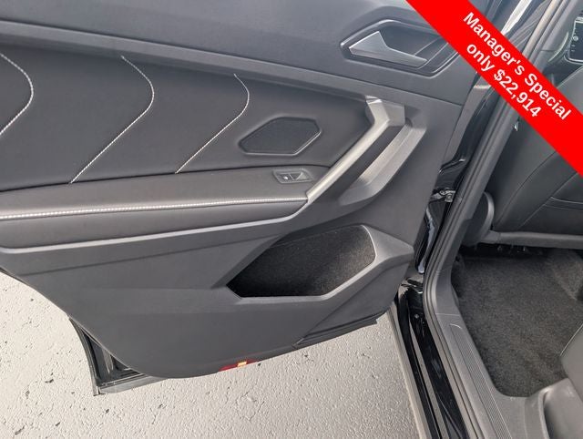 2023 Volkswagen Tiguan 2.0T SE R-Line Black