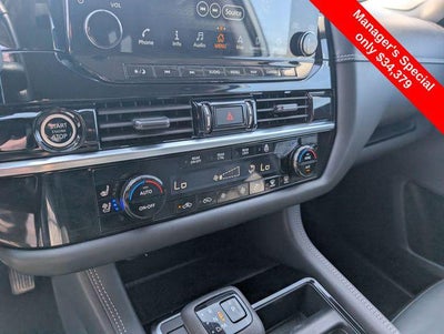 2023 Nissan Pathfinder Platinum