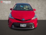 2017 Toyota Prius v Five