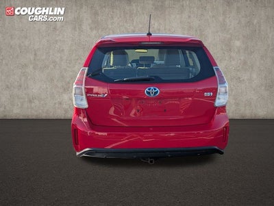 2017 Toyota Prius v Five