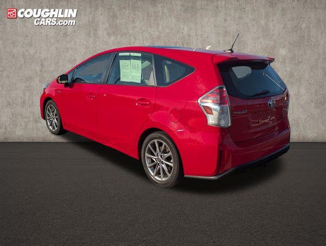 2017 Toyota Prius v Five
