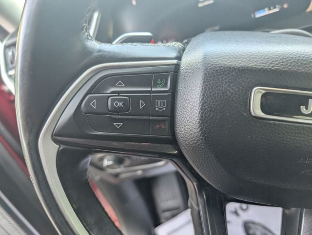 2022 Jeep Grand Cherokee L Laredo