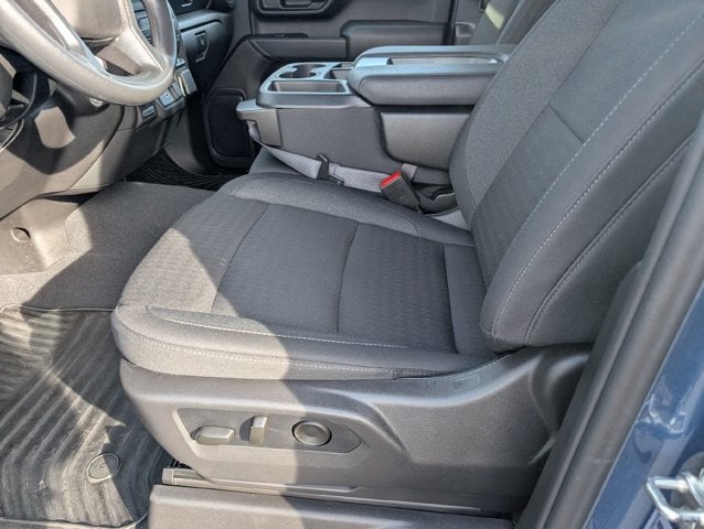 2025 Chevrolet Silverado 2500HD 4WD Crew Cab 159" Custom