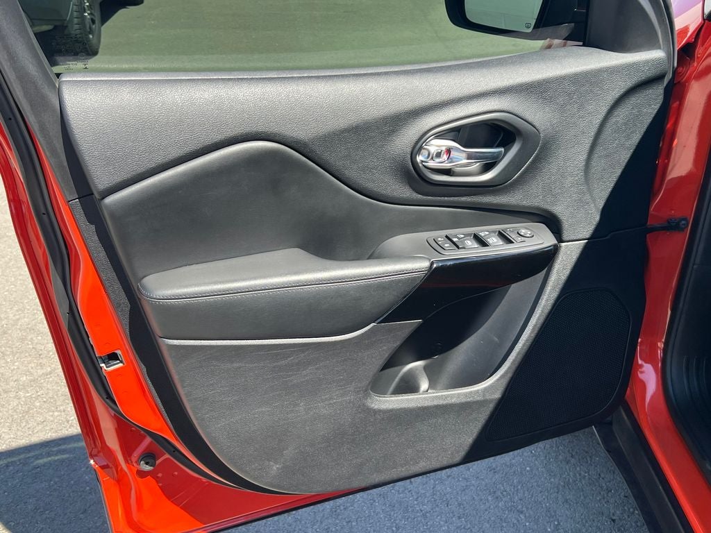 2021 Jeep Cherokee Altitude