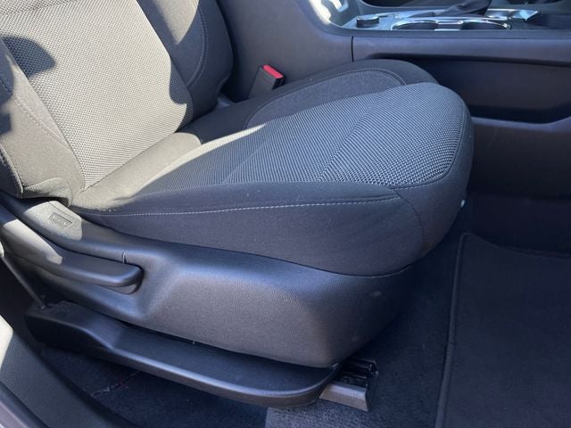 2024 Chevrolet Traverse Limited LT Cloth