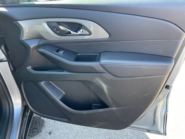 2024 Chevrolet Traverse Limited LT Cloth