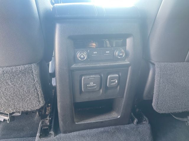 2022 Chevrolet Traverse RS