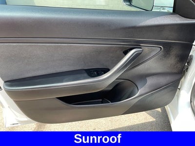 2019 Tesla Model 3 Base
