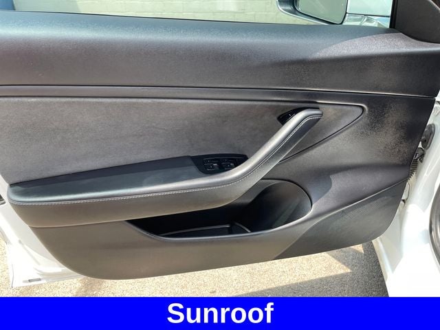 2019 Tesla Model 3 Base