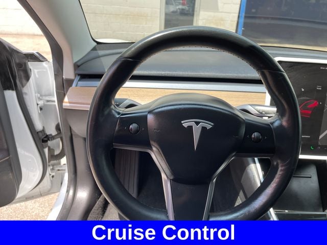 2019 Tesla Model 3 Base