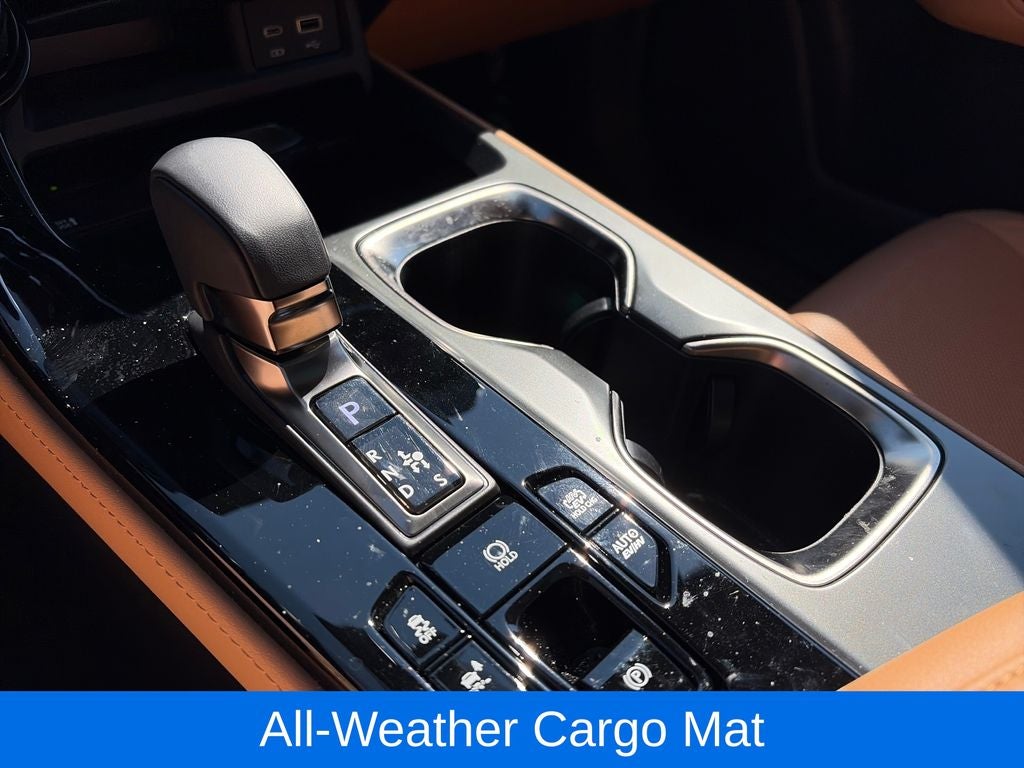 2025 Lexus NX 450h+ Luxury
