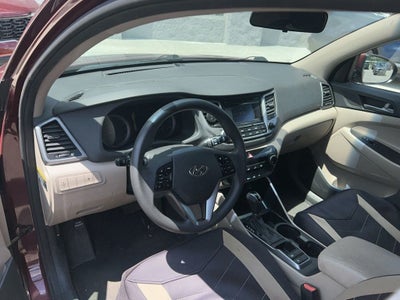 2016 Hyundai Tucson SE