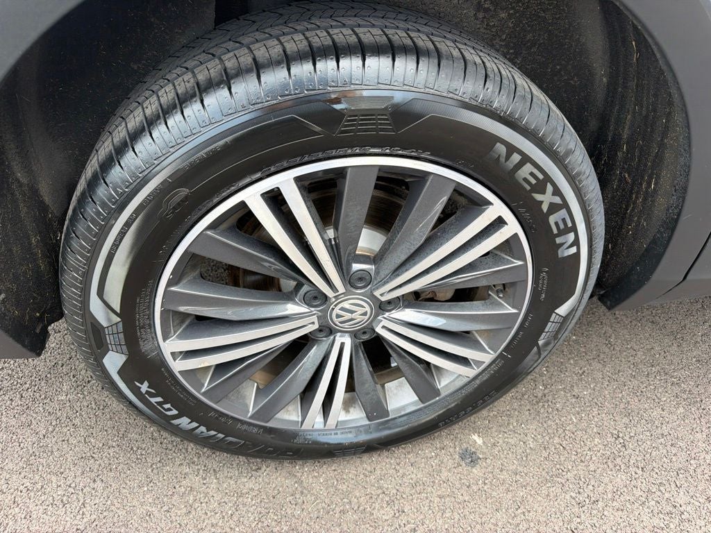 2018 Volkswagen Tiguan Base