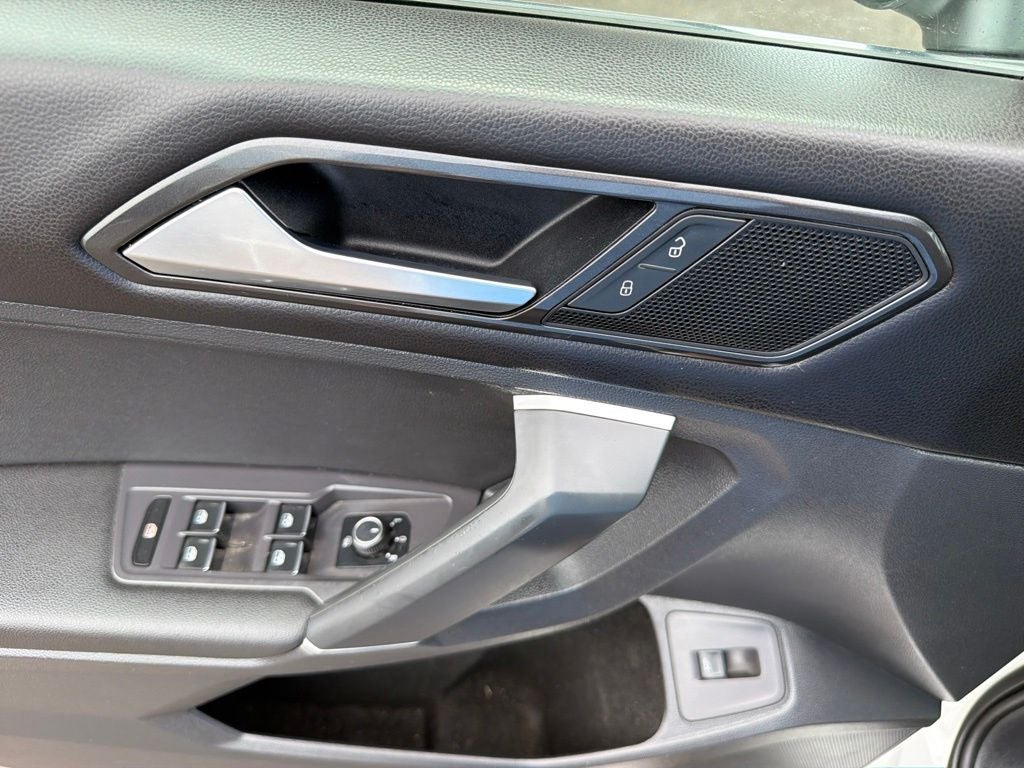 2018 Volkswagen Tiguan Base