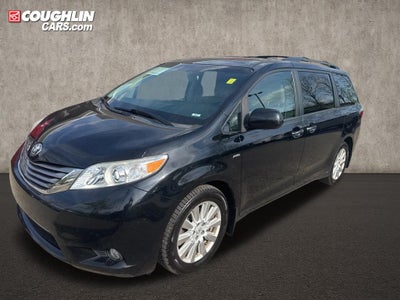 2017 Toyota Sienna XLE 7 Passenger