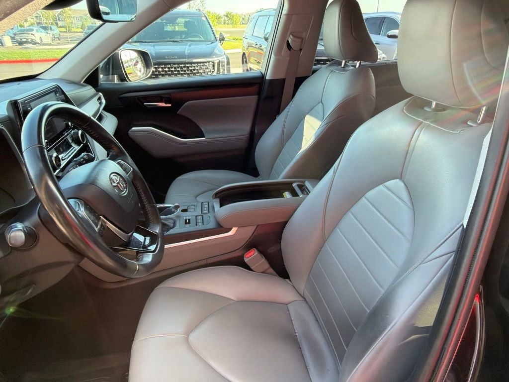 2020 Toyota Highlander XLE