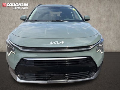 2023 Kia Niro SX