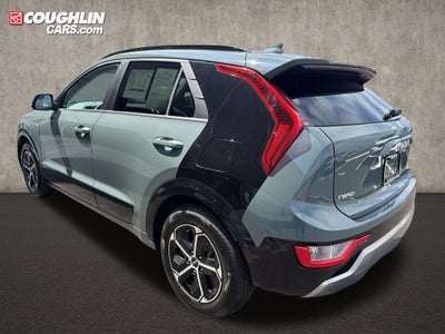 2023 Kia Niro SX