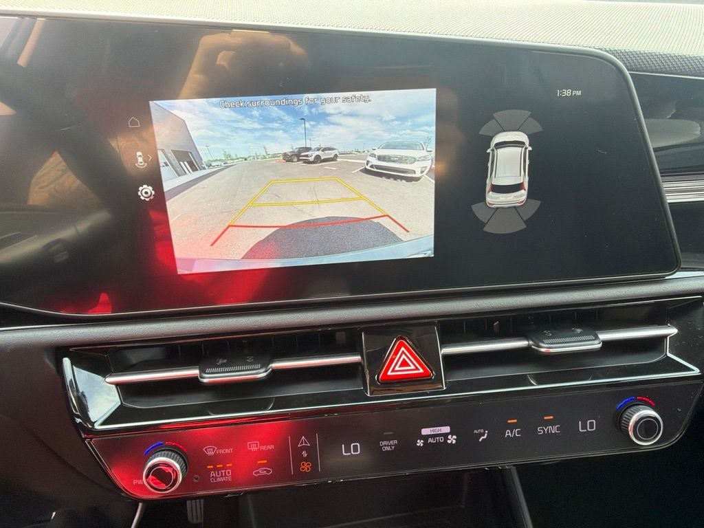 2023 Kia Niro SX