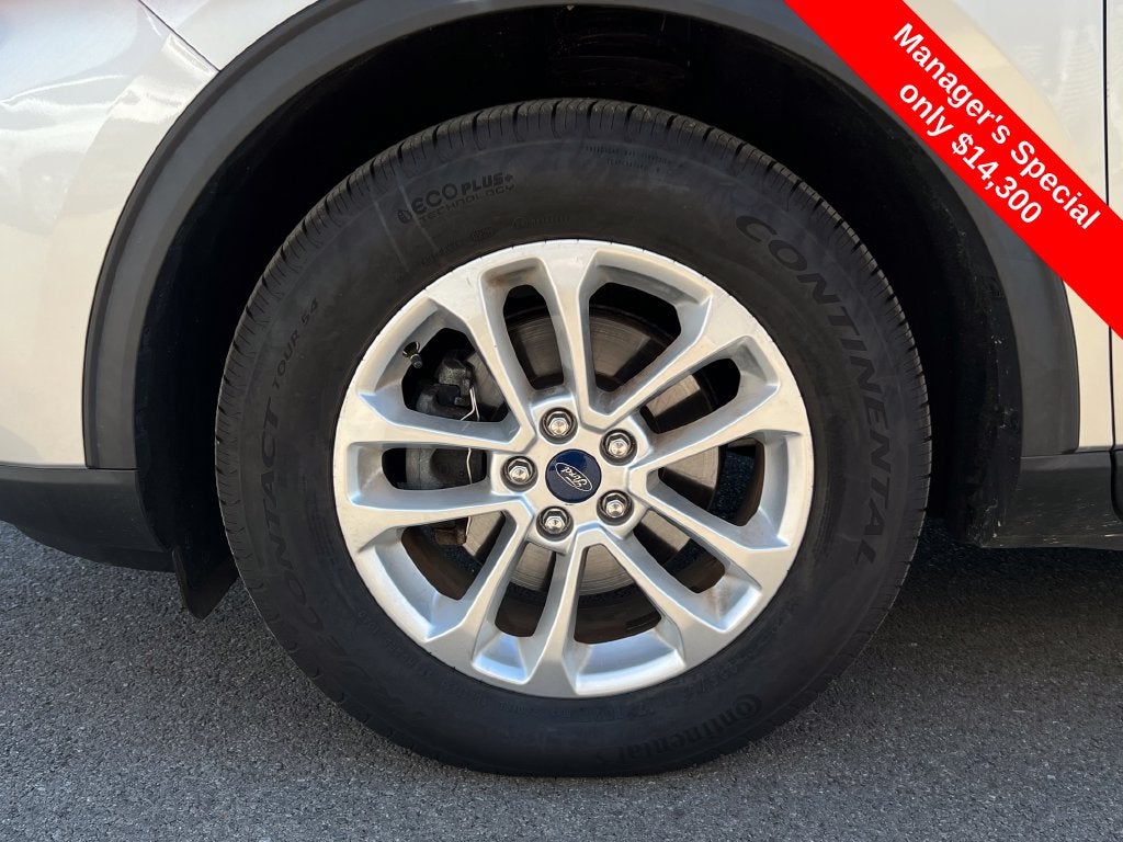 2020 Ford Escape SE
