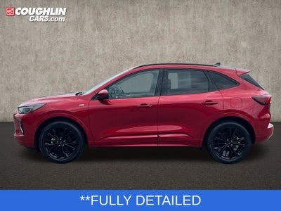 2023 Ford Escape ST-Line Elite