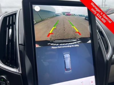 2022 Ford Edge Titanium