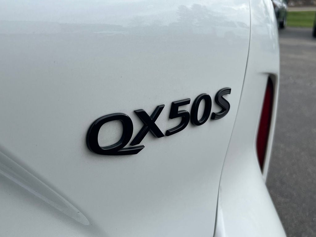 2023 INFINITI QX50 SPORT