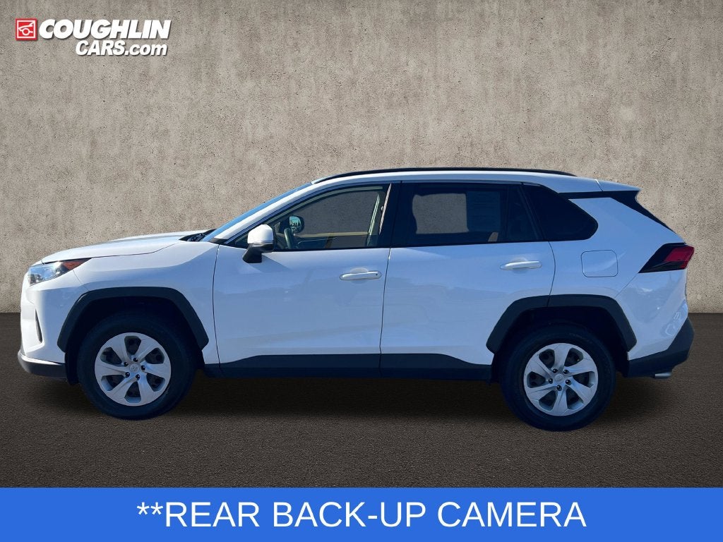 2019 Toyota RAV4 LE