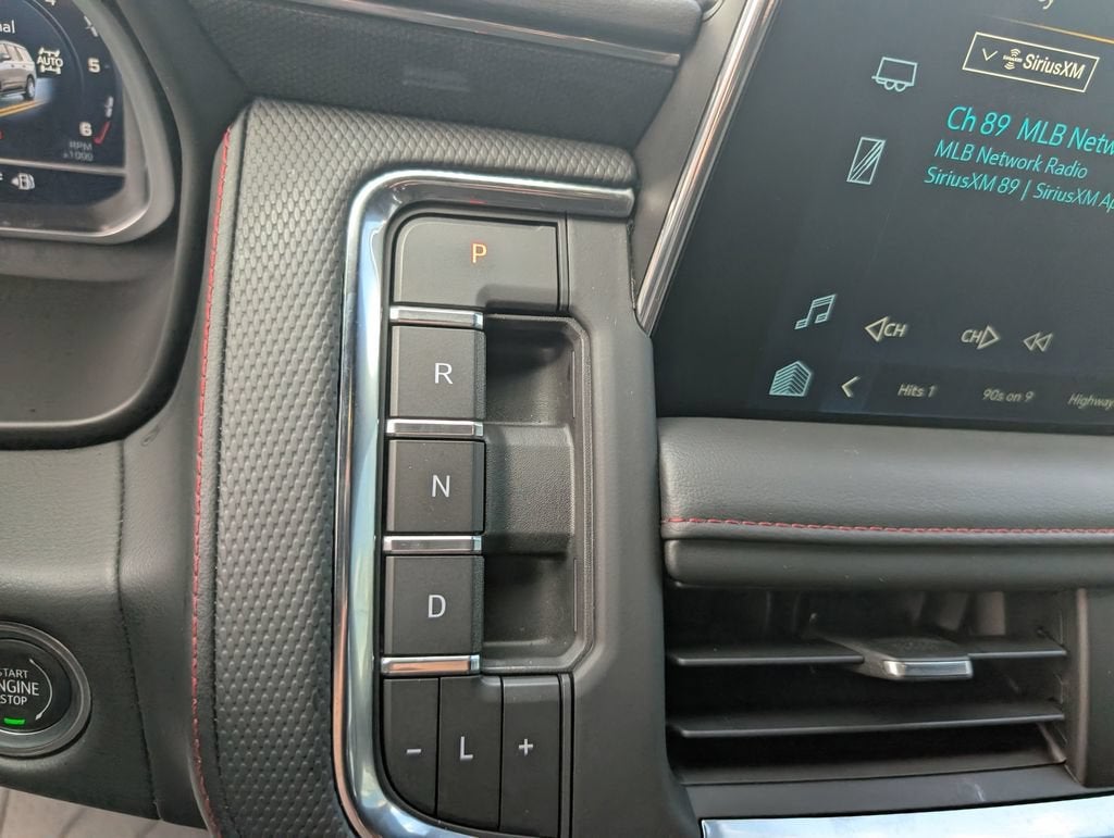 2023 Chevrolet Suburban RST