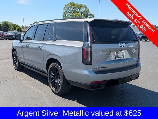 2023 Cadillac Escalade ESV Sport Platinum