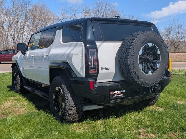 2024 GMC HUMMER EV SUV 2X