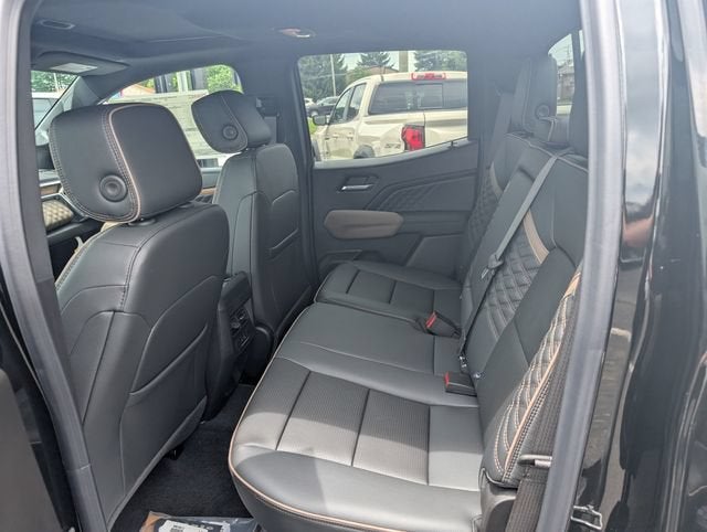2026 GMC Canyon Denali - Photo 10