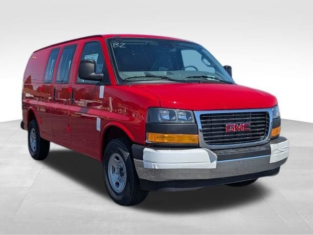 2026 GMC Savana 3500's photo