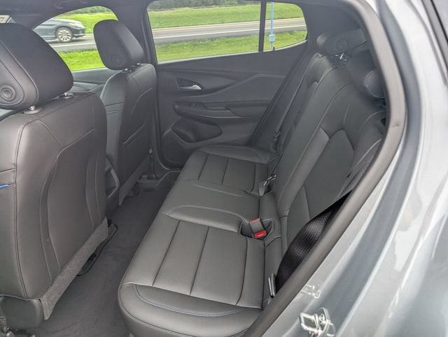 2026 Buick Envista Sport Touring - Photo 10