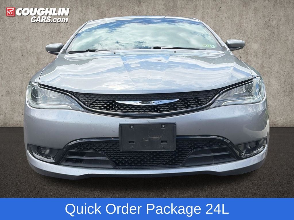 2016 Chrysler 200 S