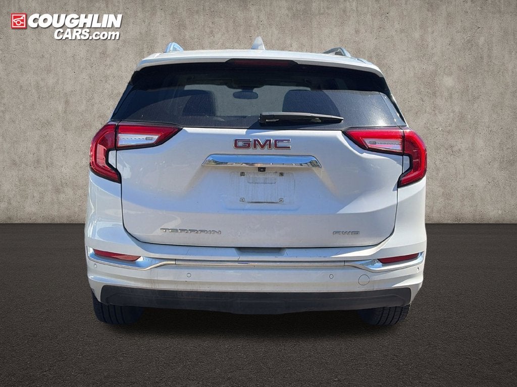 2023 GMC Terrain Denali