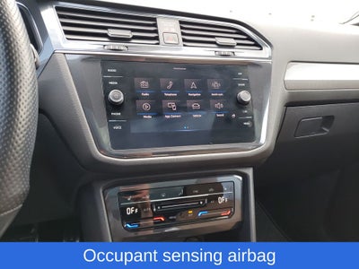 2022 Volkswagen Tiguan SE R-Line Black