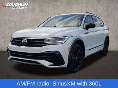 2022 Volkswagen Tiguan SE R-Line Black
