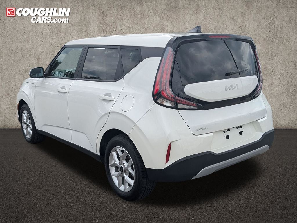 2024 Kia Soul LX