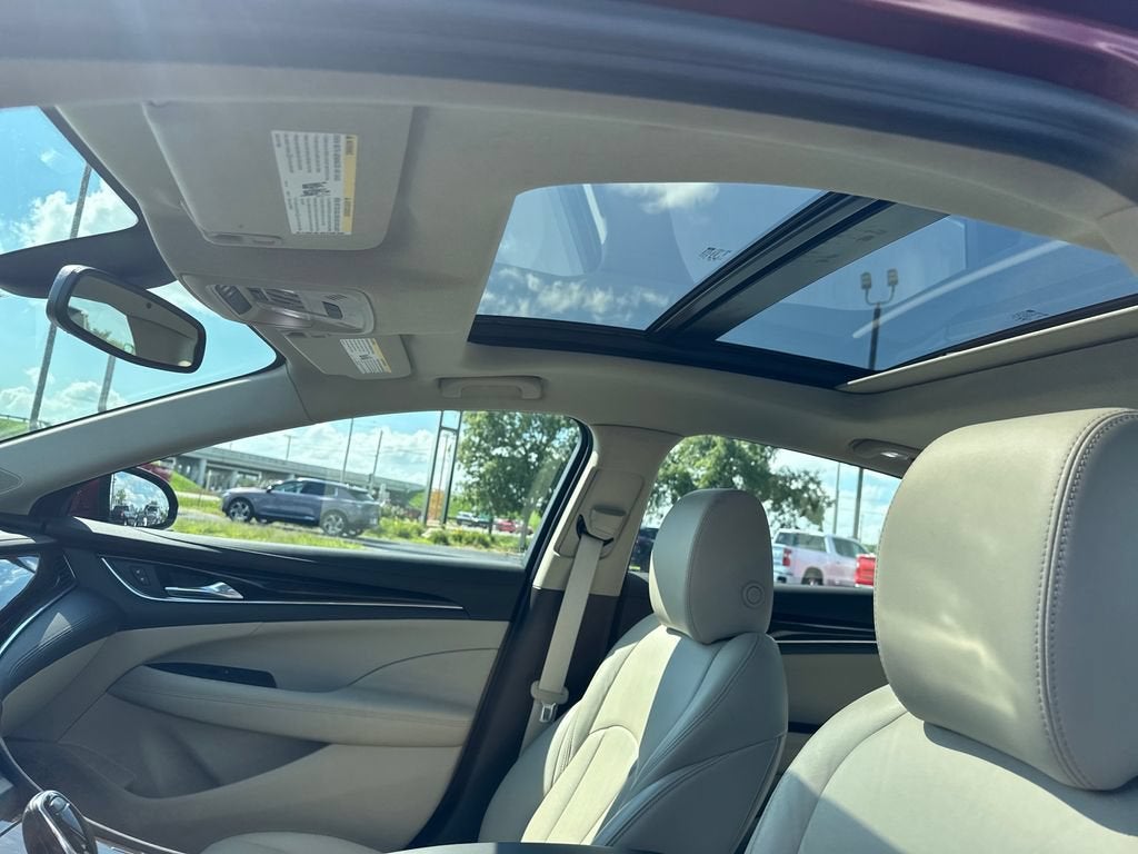 2017 Buick LaCrosse Essence