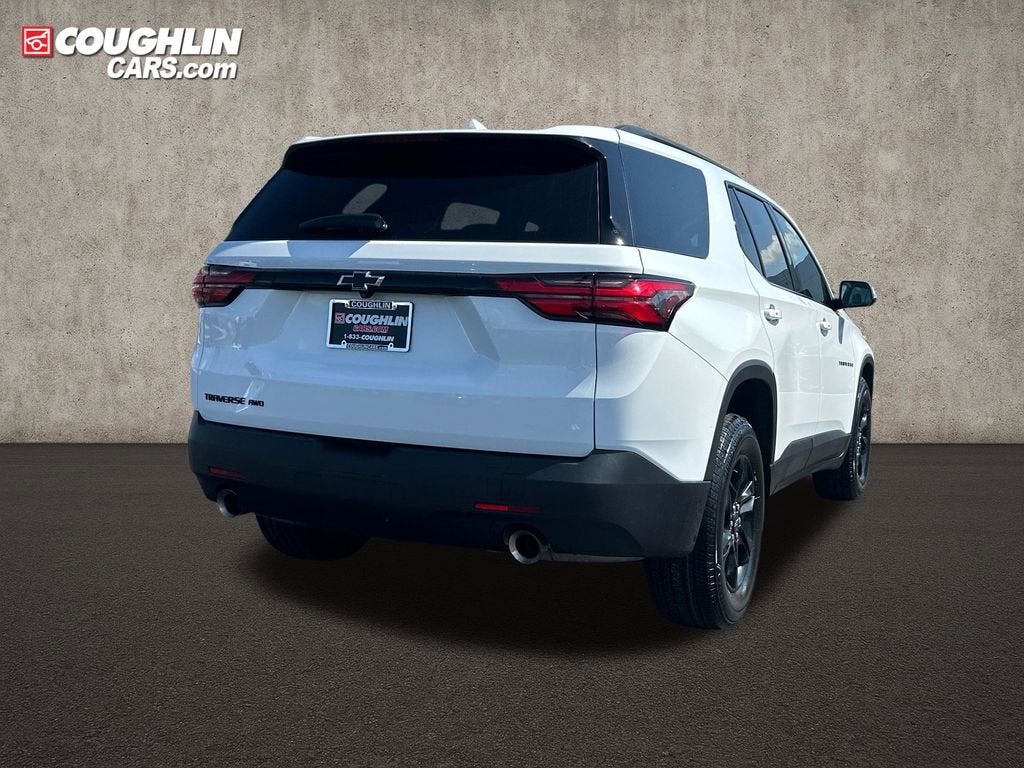 2023 Chevrolet Traverse LS