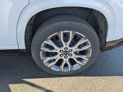 2027 GMC Acadia Denali Ultimate