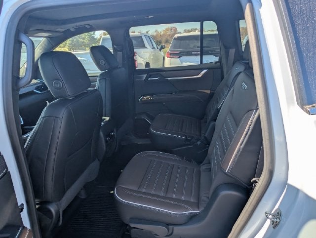 2027 GMC Acadia Denali Ultimate