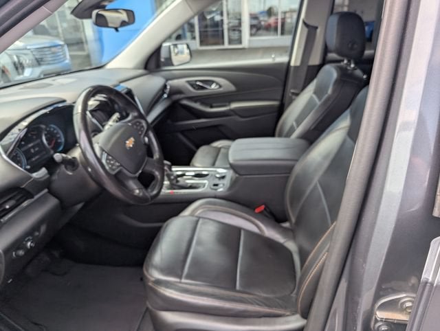 2021 Chevrolet Traverse LT Leather