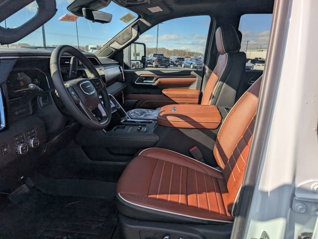 2026 GMC Sierra 3500 HD Denali Ultimate DRW