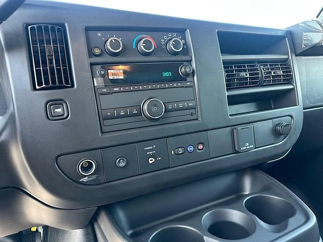 2025 GMC Savana Cargo Work Van
