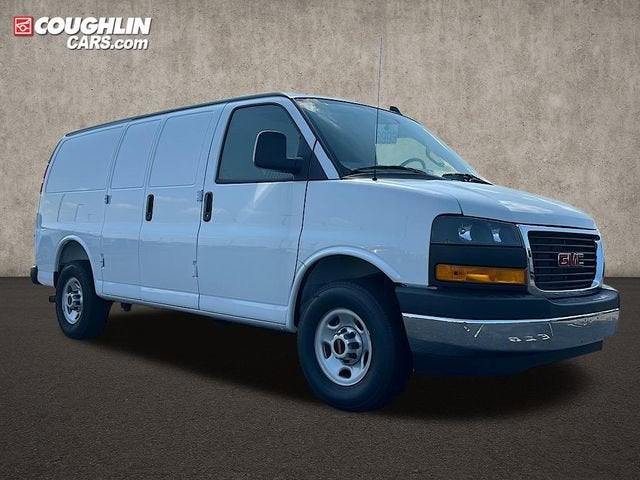 2025 GMC Savana Cargo Work Van