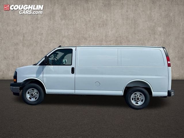 2025 GMC Savana Cargo Work Van